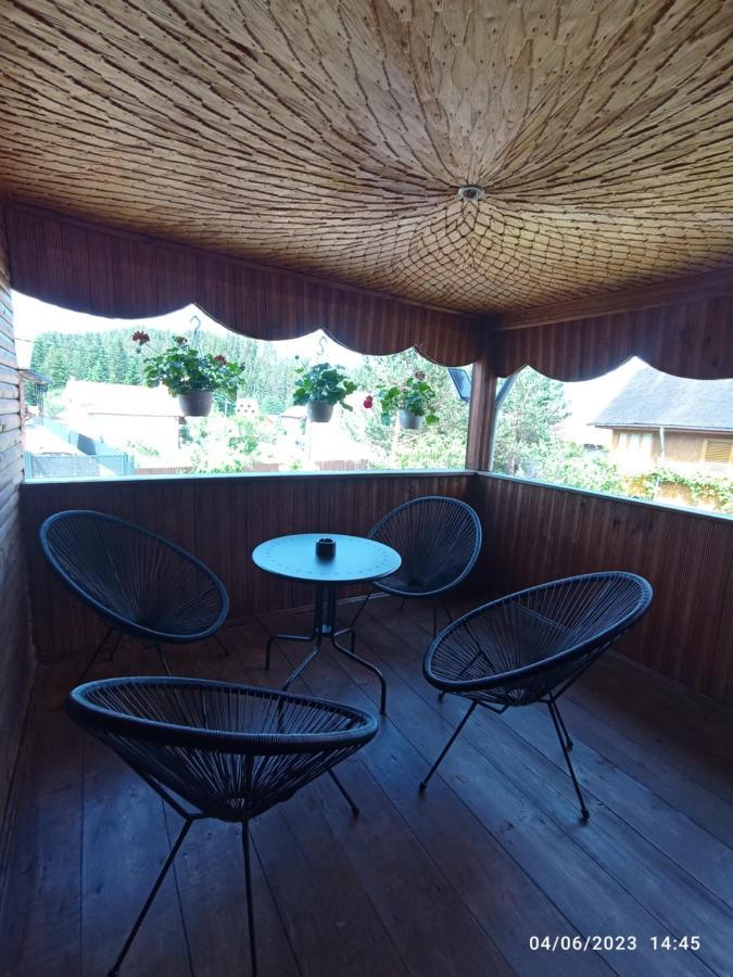 Casa Soveja Rucareni Guest House Exterior photo